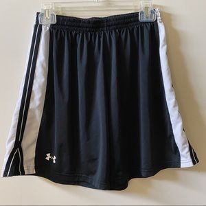 Juniors under armor basketball / athletic shorts